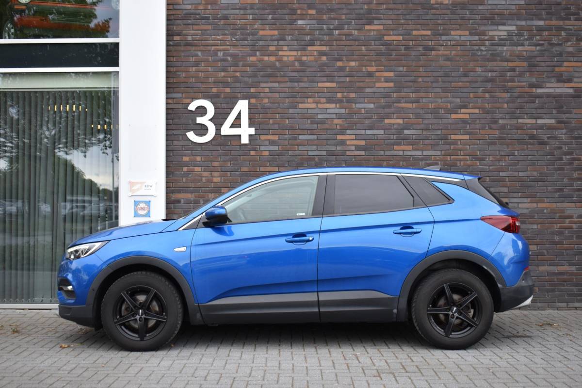 Opel Grandland X Opel Grandland X 1.2 Turbo ECC LMV TREKHAAK NAVI CRUISE