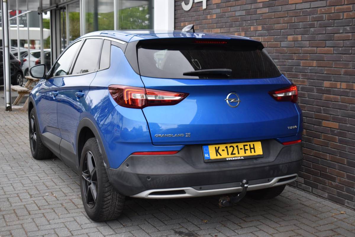 Opel Grandland X Opel Grandland X 1.2 Turbo ECC LMV TREKHAAK NAVI CRUISE