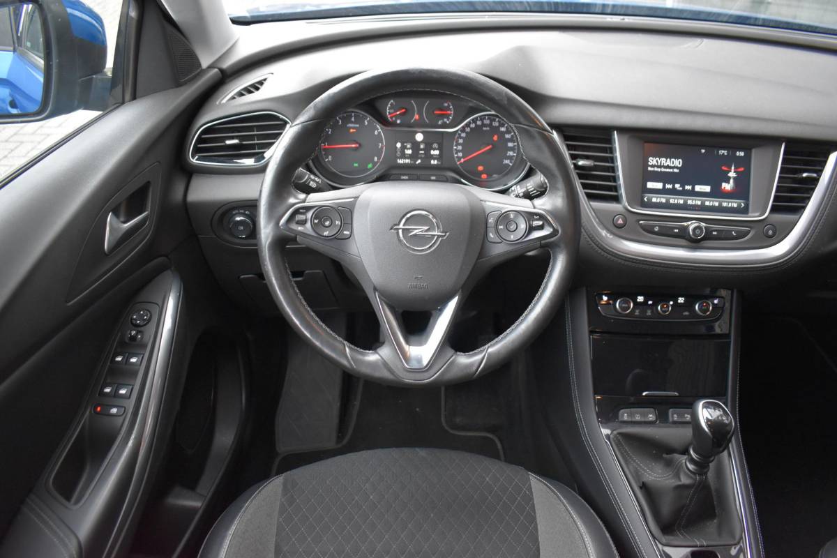 Opel Grandland X Opel Grandland X 1.2 Turbo ECC LMV TREKHAAK NAVI CRUISE