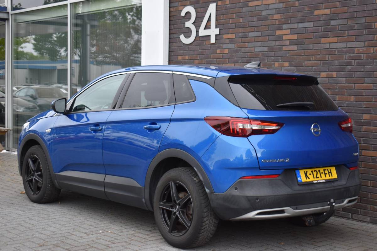 Opel Grandland X Opel Grandland X 1.2 Turbo ECC LMV TREKHAAK NAVI CRUISE