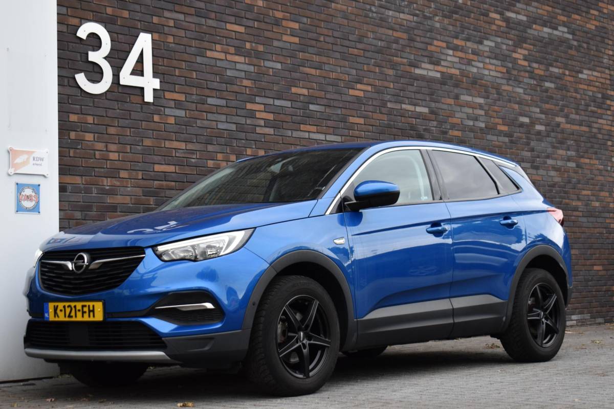 Opel Grandland X Opel Grandland X 1.2 Turbo ECC LMV TREKHAAK NAVI CRUISE