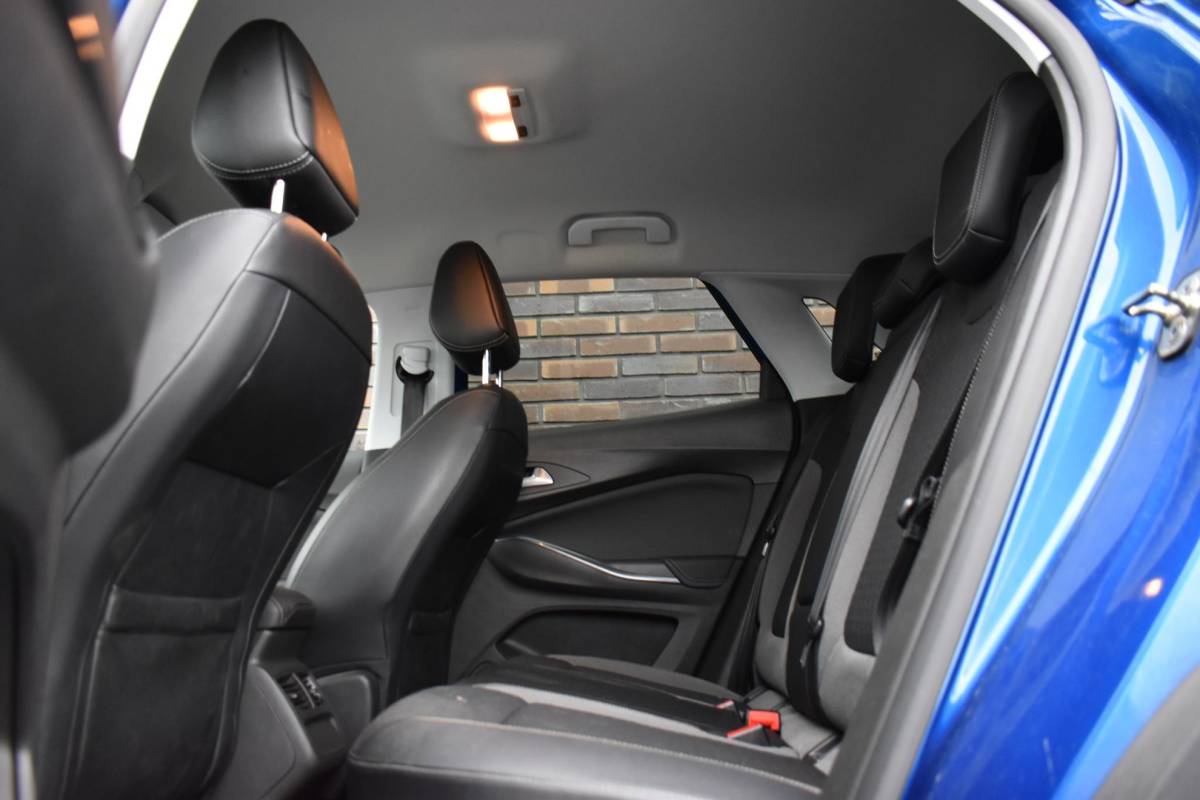 Opel Grandland X Opel Grandland X 1.2 Turbo ECC LMV TREKHAAK NAVI CRUISE