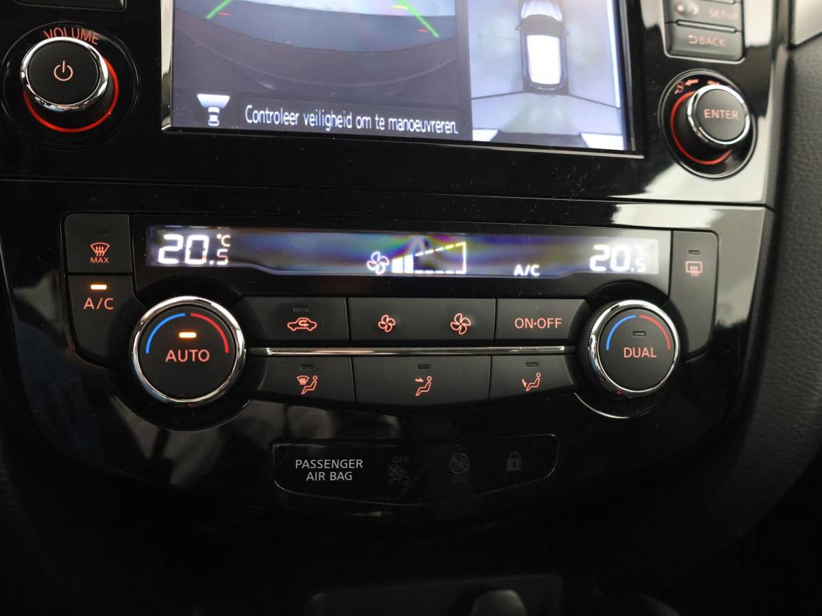 Nissan QASHQAI Nissan Qashqai 1.2 N-CONNECTA + TREKHAAK | 18 INCH | PANORAMA | 360 CAMERA