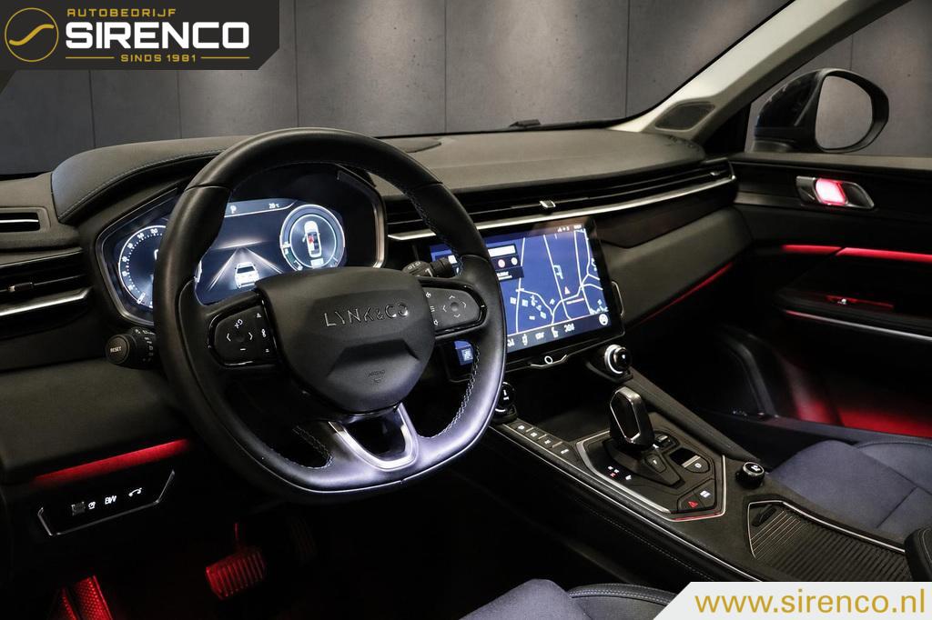 Lynk & Co 01 Lynk & Co 01 1.5 | komt binnen | panodak | stoelverwarming |Android auto & Apple carplay |dab | adaptive cruise control | sfeerverlichting |