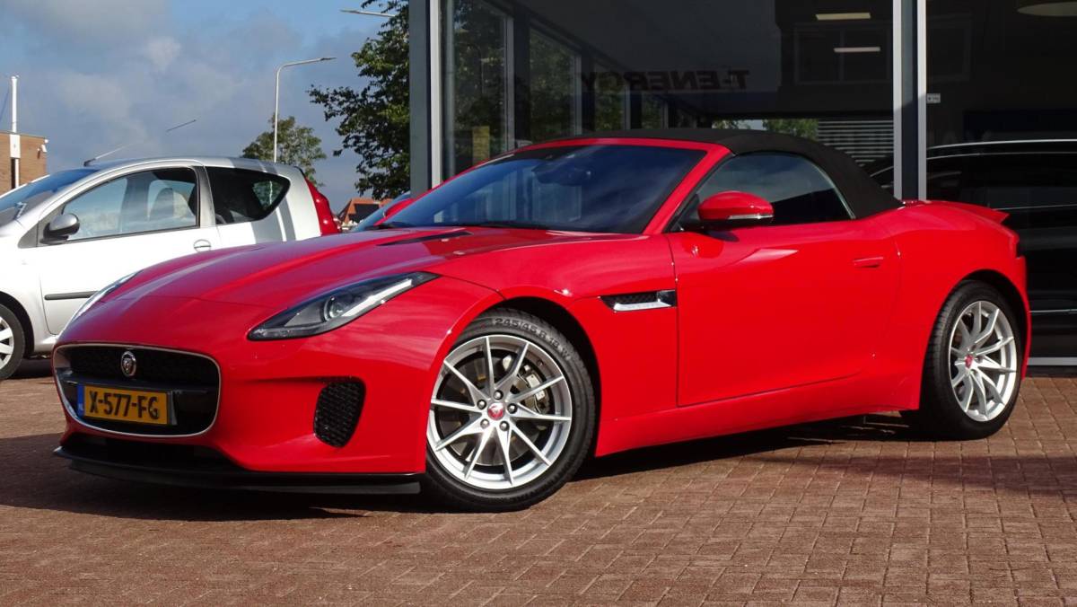 Jaguar F-TYPE Jaguar F-TYPE 2.0T Cabriolet | Automaat | 2018 | 112.000km | Vol opties | Dealerauto | Camera | Inruil mogelijk