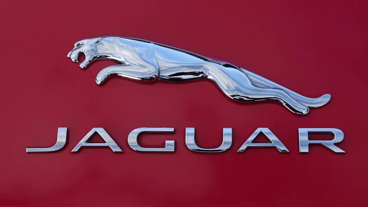 Jaguar F-TYPE Jaguar F-TYPE 2.0T Cabriolet | Automaat | 2018 | 112.000km | Vol opties | Dealerauto | Camera | Inruil mogelijk