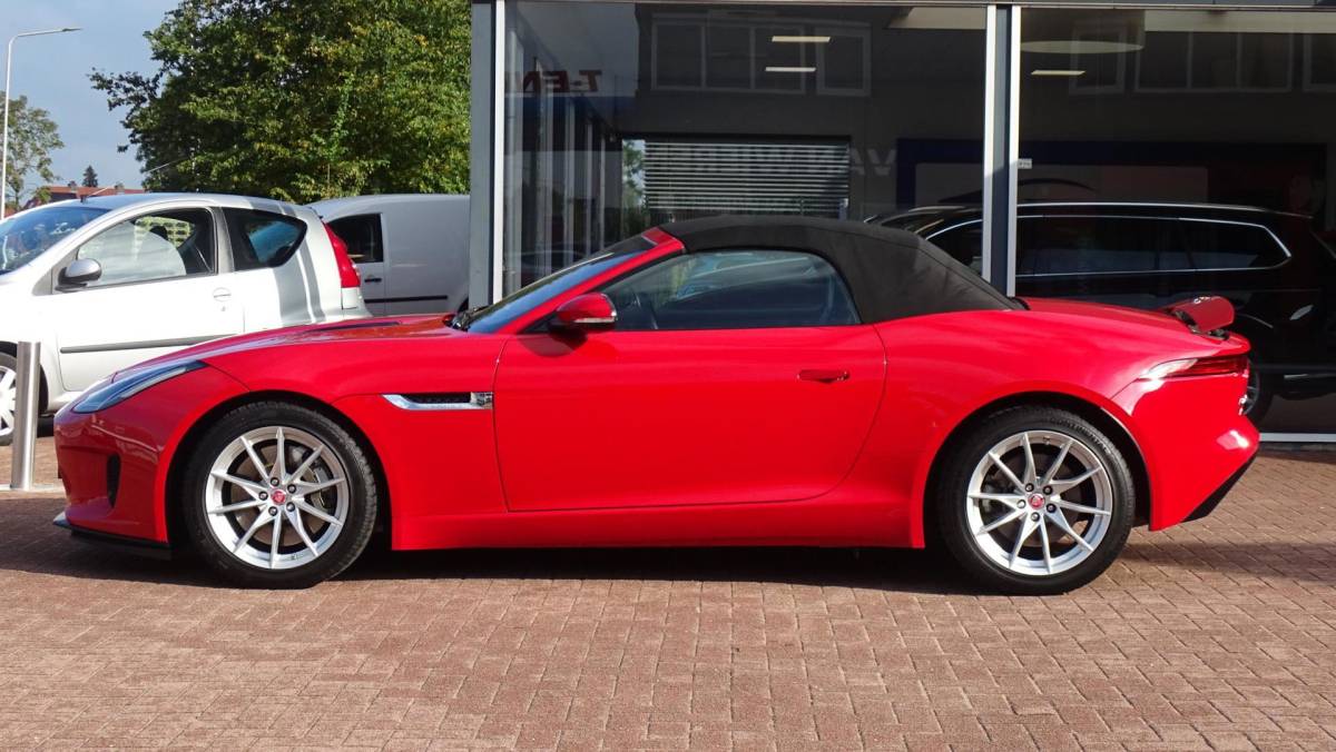 Jaguar F-TYPE Jaguar F-TYPE 2.0T Cabriolet | Automaat | 2018 | 112.000km | Vol opties | Dealerauto | Camera | Inruil mogelijk