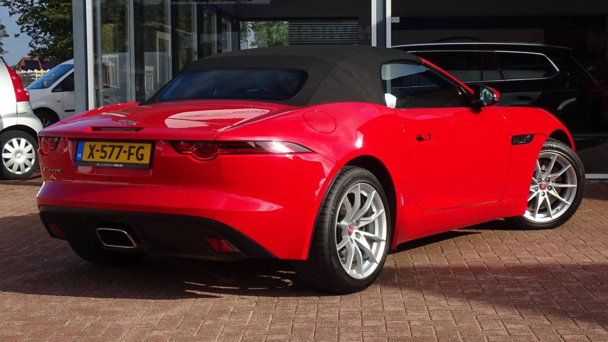 Jaguar F-TYPE Jaguar F-TYPE 2.0T Cabriolet | Automaat | 2018 | 112.000km | Vol opties | Dealerauto | Camera | Inruil mogelijk