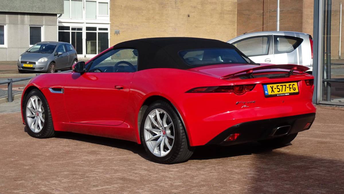 Jaguar F-TYPE Jaguar F-TYPE 2.0T Cabriolet | Automaat | 2018 | 112.000km | Vol opties | Dealerauto | Camera | Inruil mogelijk