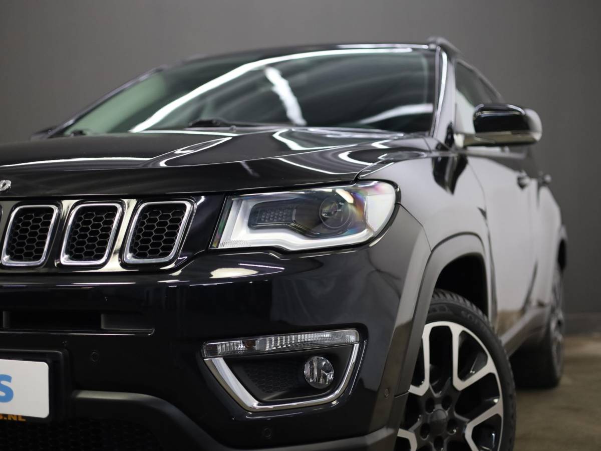 Jeep Compass Jeep Compass 1.3T Limited | Stuur en Stoelverwarming | Camera | Apple Carplay & Android auto | Adaptive Cruise Control | Alpine Audio