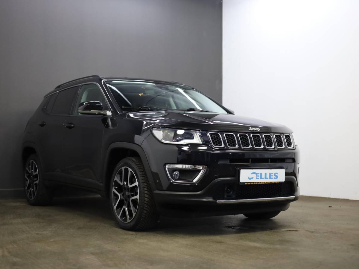 Jeep Compass Jeep Compass 1.3T Limited | Stuur en Stoelverwarming | Camera | Apple Carplay & Android auto | Adaptive Cruise Control | Alpine Audio