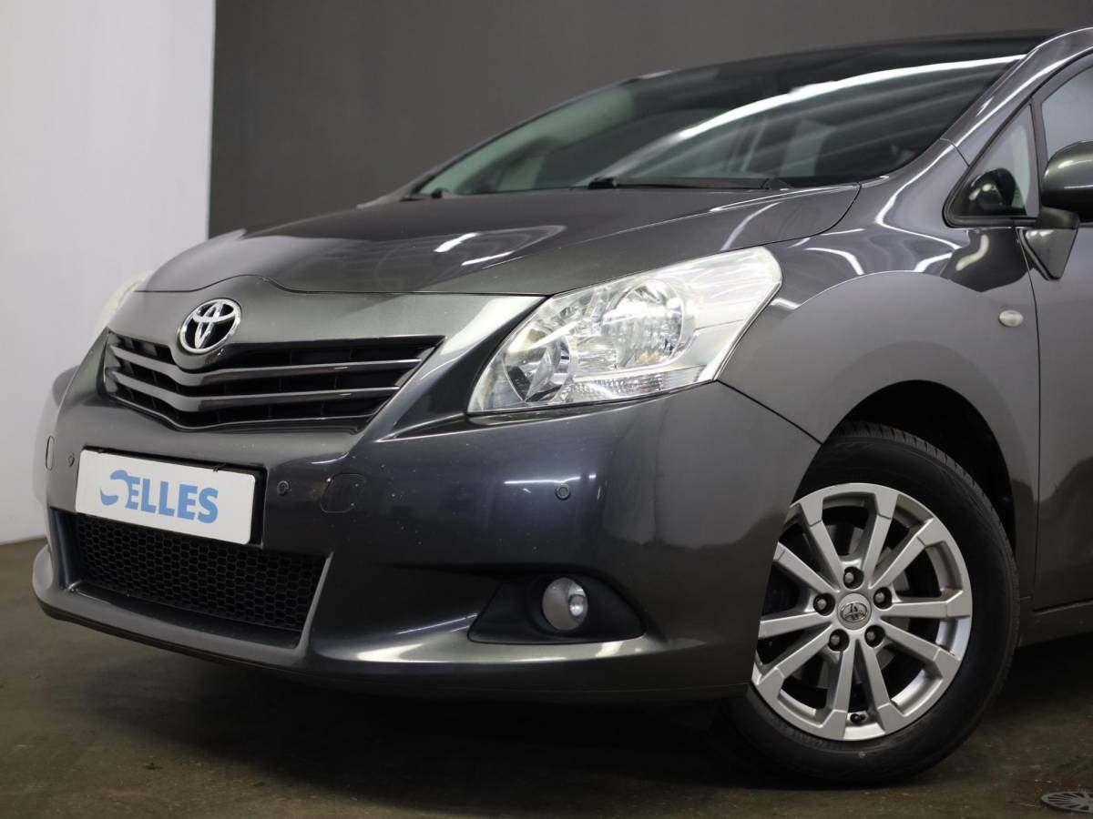 Toyota Verso Toyota Verso 1.8 VVT-i Business 7persoons | Trekhaak