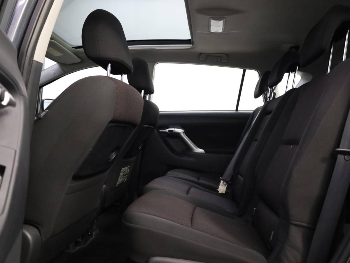 Toyota Verso Toyota Verso 1.8 VVT-i Business 7persoons | Trekhaak