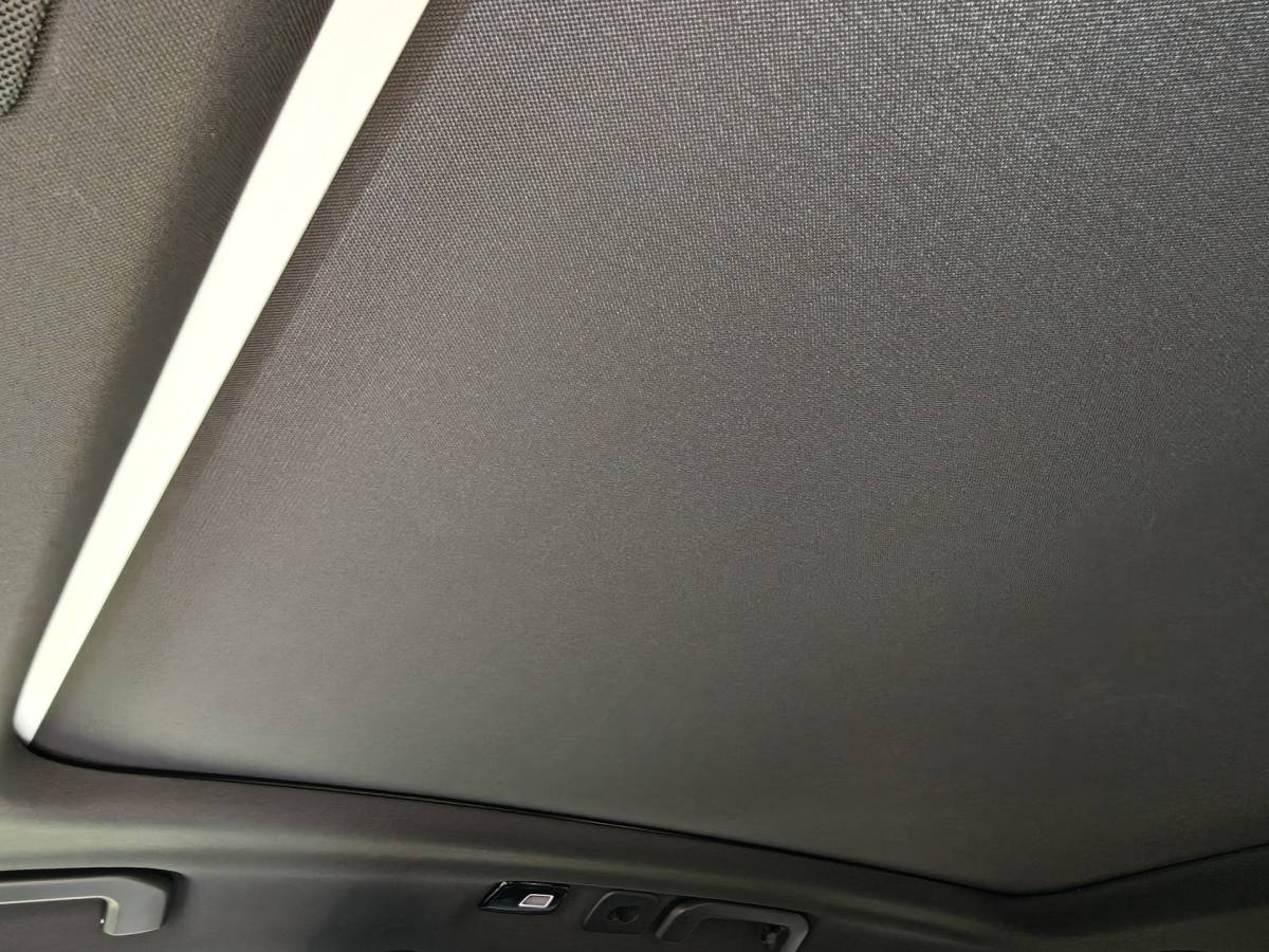Volvo XC60 Volvo XC60 T6 AWD 350PK Plug-in Plus Black Edition | BLIS | H&K | 360 Camera | Pano | Luchtvering | Keyless |