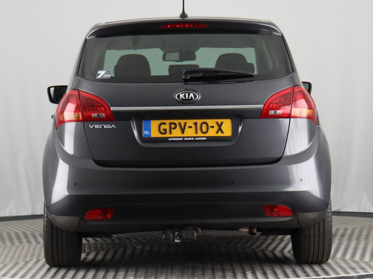 Kia Venga Kia Venga 1.6 CVVT DynamicPLusLine (Afn. Trekhaak / Camera / Navi / Cruise / PDC)