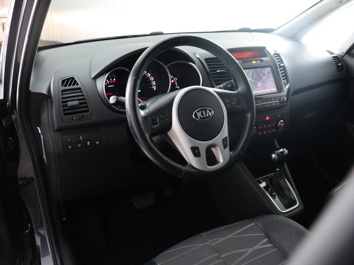 Kia Venga Kia Venga 1.6 CVVT DynamicPLusLine (Afn. Trekhaak / Camera / Navi / Cruise / PDC)