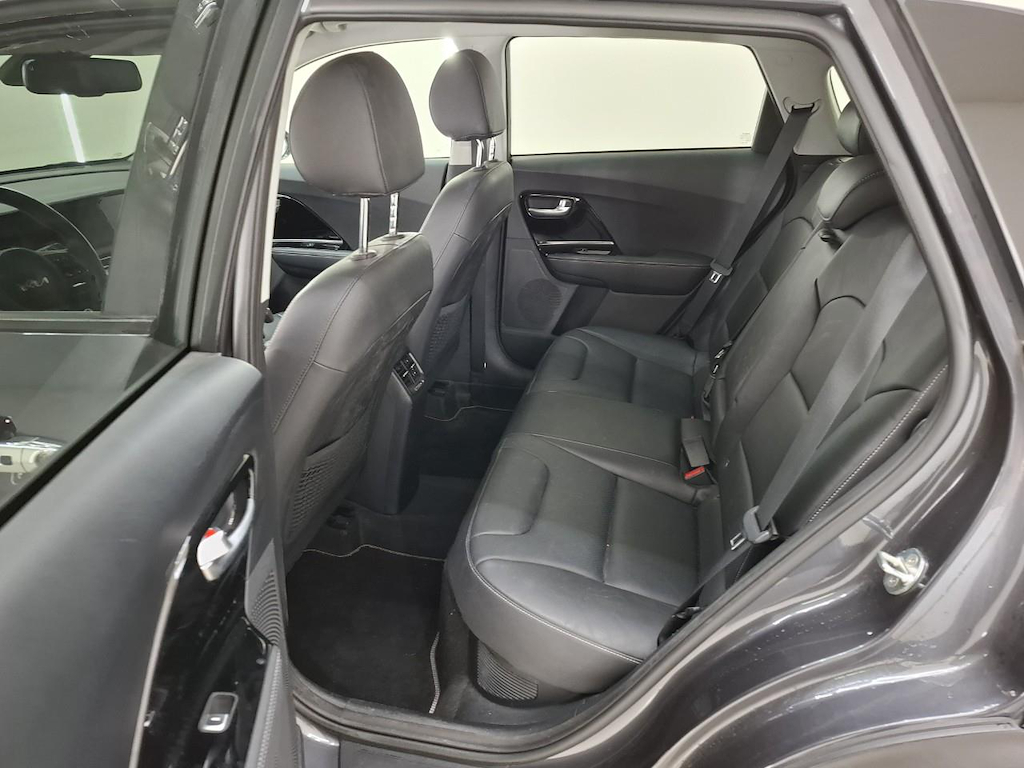 Kia Niro Kia Niro 1.6 GDi PHEV DynamicPlusLine | Apple Carplay/Android Auto | Virtual cockpit | Cruise control ad. | Led