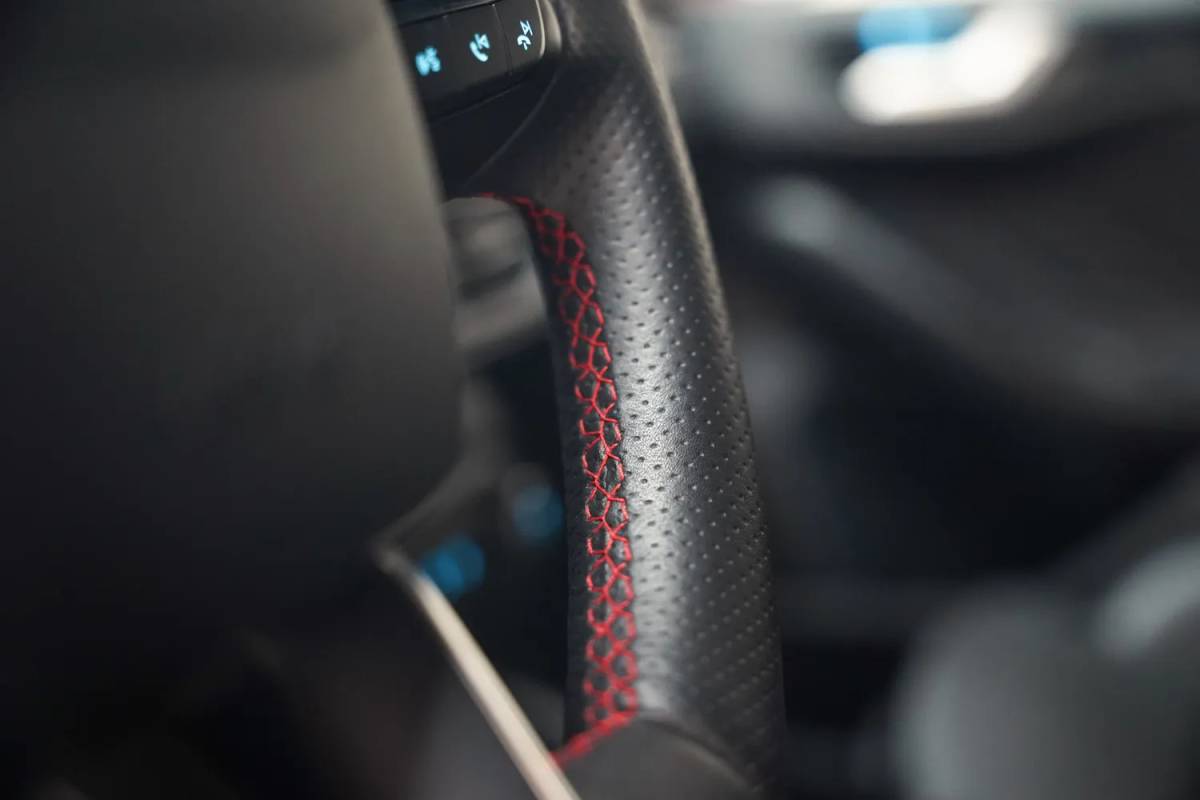 Ford Focus Ford Focus 2.3 EcoBoost ST Aut. [ HUD Perf.stoelen B&O Winterpakket Camera  ]