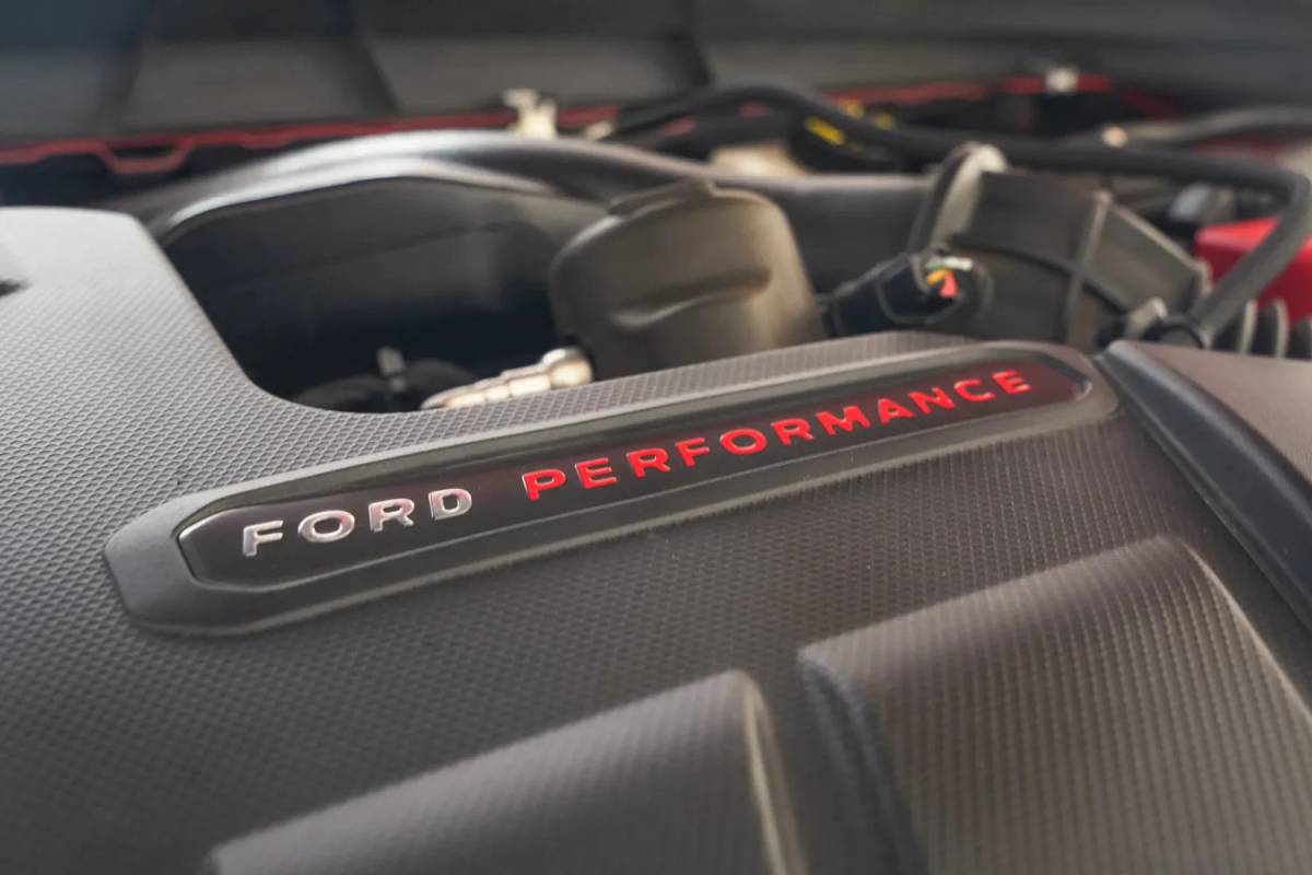 Ford Focus Ford Focus 2.3 EcoBoost ST Aut. [ HUD Perf.stoelen B&O Winterpakket Camera  ]