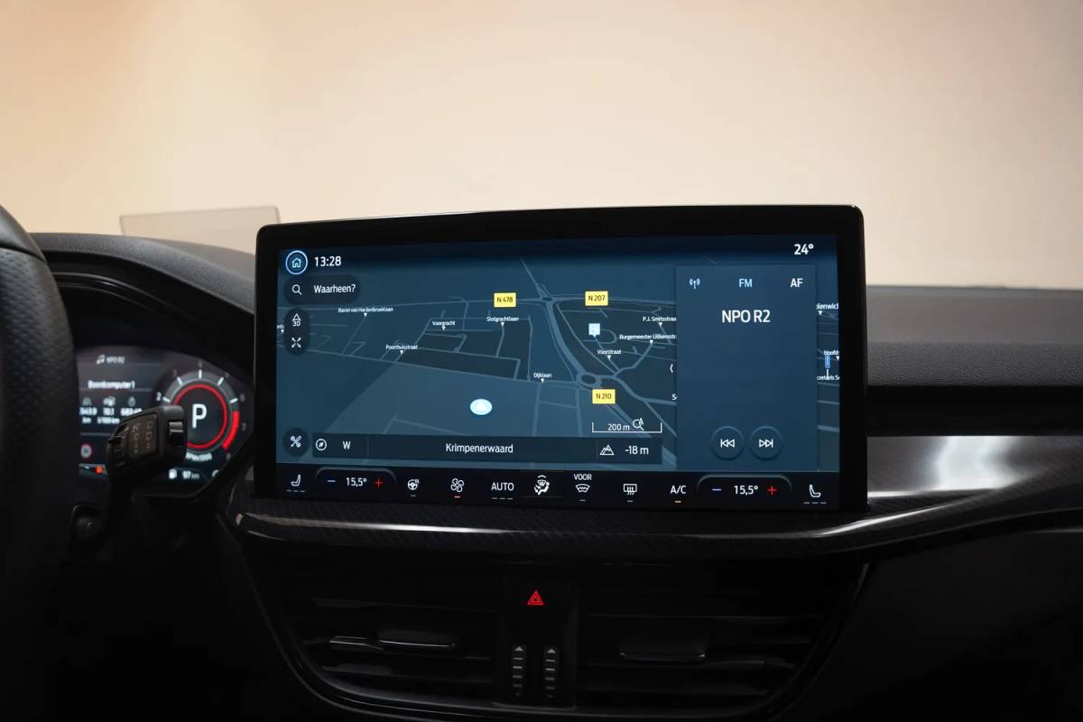 Ford Focus Ford Focus 2.3 EcoBoost ST Aut. [ HUD Perf.stoelen B&O Winterpakket Camera  ]