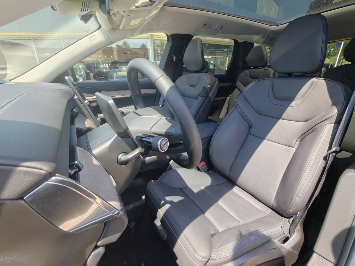 Volvo EX90 Volvo EX90 Twin Motor Performance 517PK Ultra 7p. 111 kWh | Trekhaak | Luchtvering | Climate | 22” | Bose |