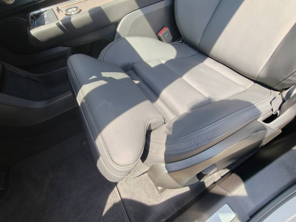 Volvo EX90 Volvo EX90 Twin Motor Performance 517PK Ultra 7p. 111 kWh | Trekhaak | Luchtvering | Climate | 22” | Bose |