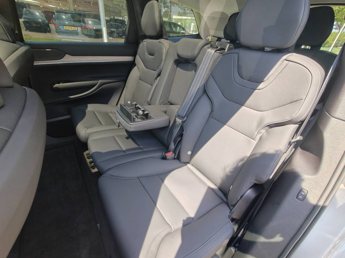 Volvo EX90 Volvo EX90 Twin Motor Performance 517PK Ultra 7p. 111 kWh | Trekhaak | Luchtvering | Climate | 22” | Bose |