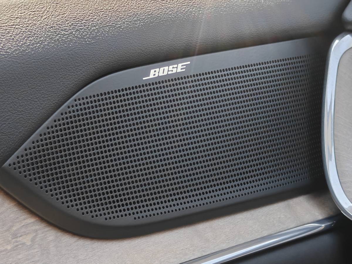 Volvo EX90 Volvo EX90 Twin Motor Performance 517PK Ultra 7p. 111 kWh | Trekhaak | Luchtvering | Climate | 22” | Bose |