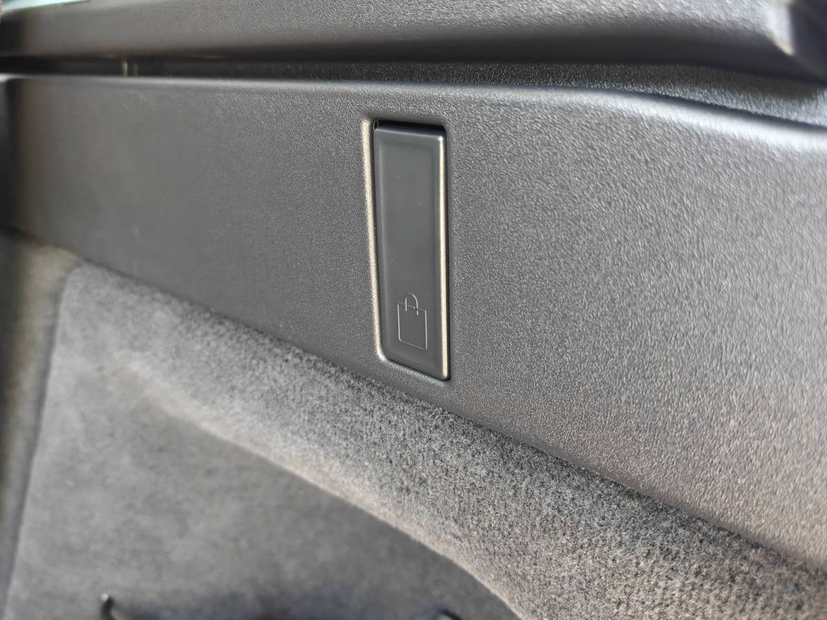 Volvo EX90 Volvo EX90 Twin Motor Performance 517PK Ultra 7p. 111 kWh | Trekhaak | Luchtvering | Climate | 22” | Bose |