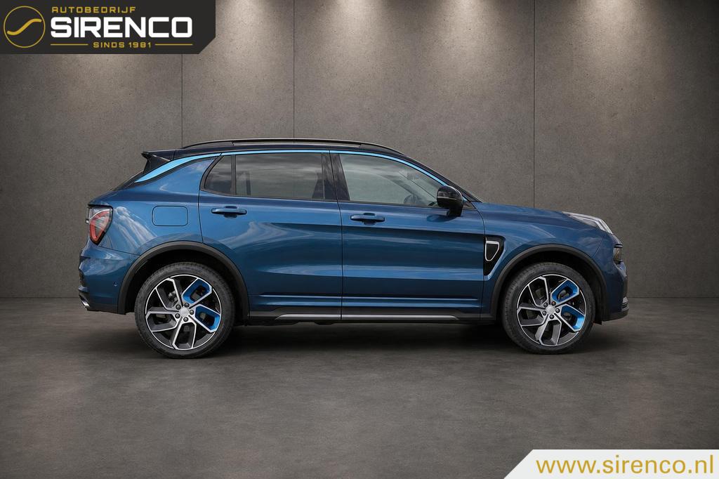 Lynk & Co 01 Lynk & Co 01 1.5 | zwarte dakhemel | 360 camera met 3d view | panodak | stoelverwarming |Android auto & Apple carplay |dab | adaptive cruise control | sfeerverlichting |
