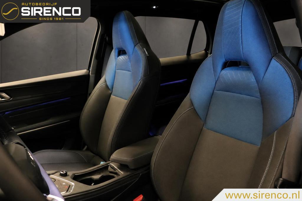 Lynk & Co 01 Lynk & Co 01 1.5 | zwarte dakhemel | 360 camera met 3d view | panodak | stoelverwarming |Android auto & Apple carplay |dab | adaptive cruise control | sfeerverlichting |