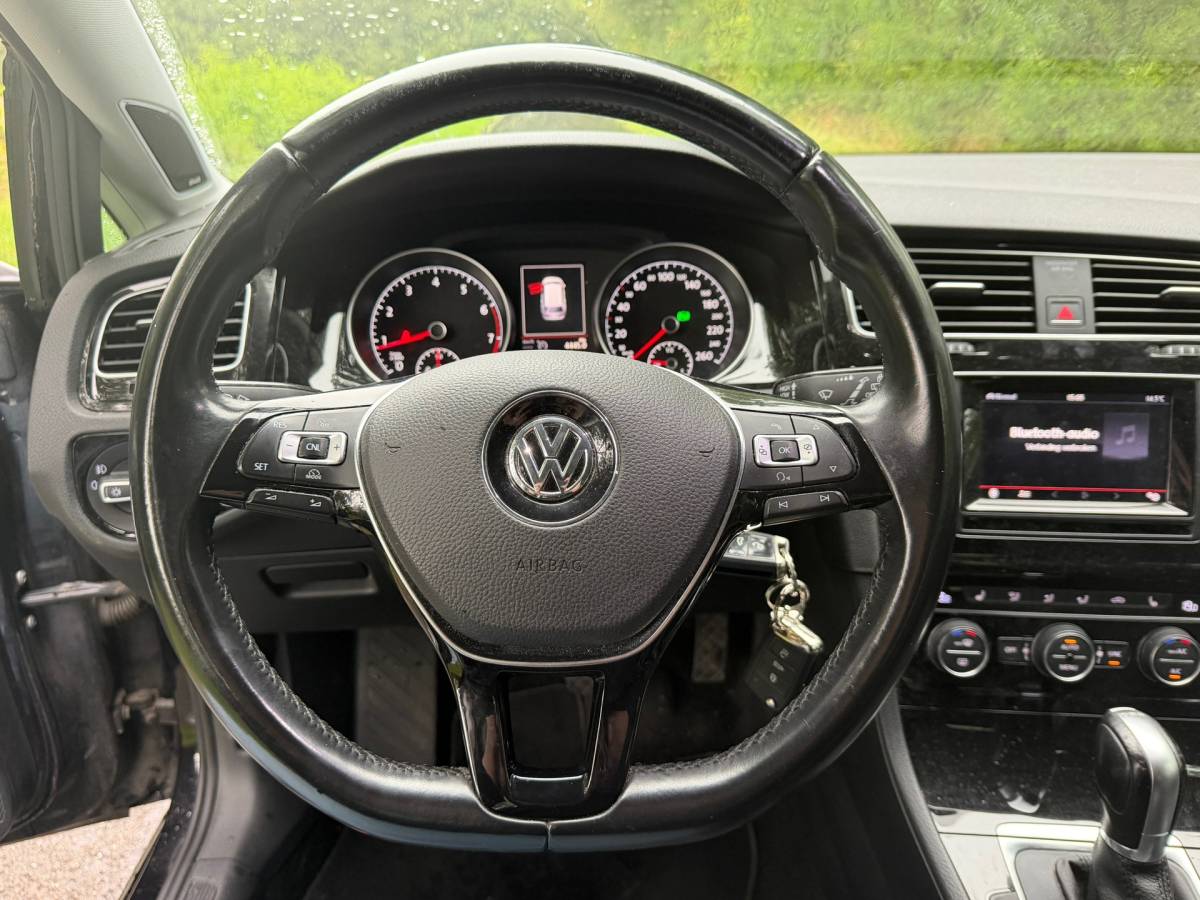 Volkswagen Golf Volkswagen Golf Variant 1.4 TSI Highline | Cruise control + Navi Nu € 5.500,- !!!