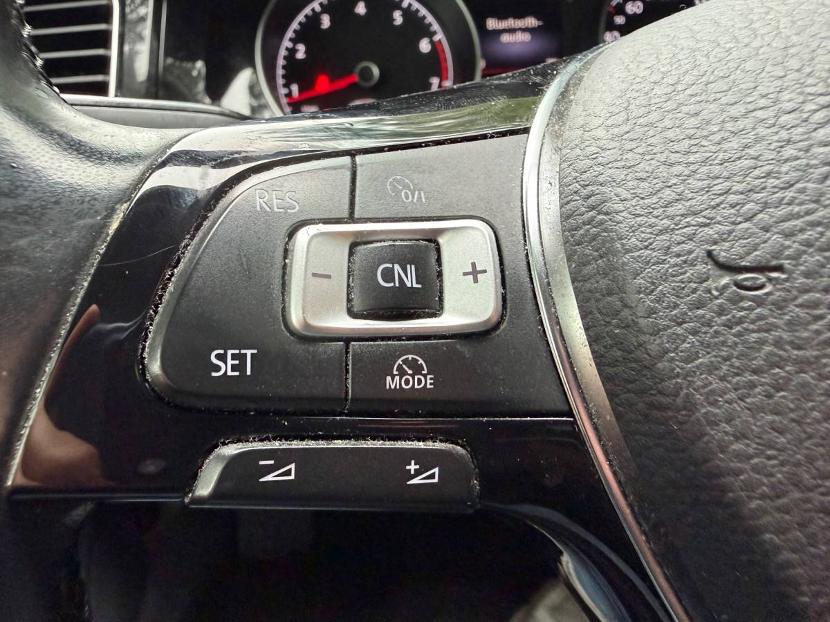 Volkswagen Golf Volkswagen Golf Variant 1.4 TSI Highline | Cruise control + Navi Nu € 5.500,- !!!