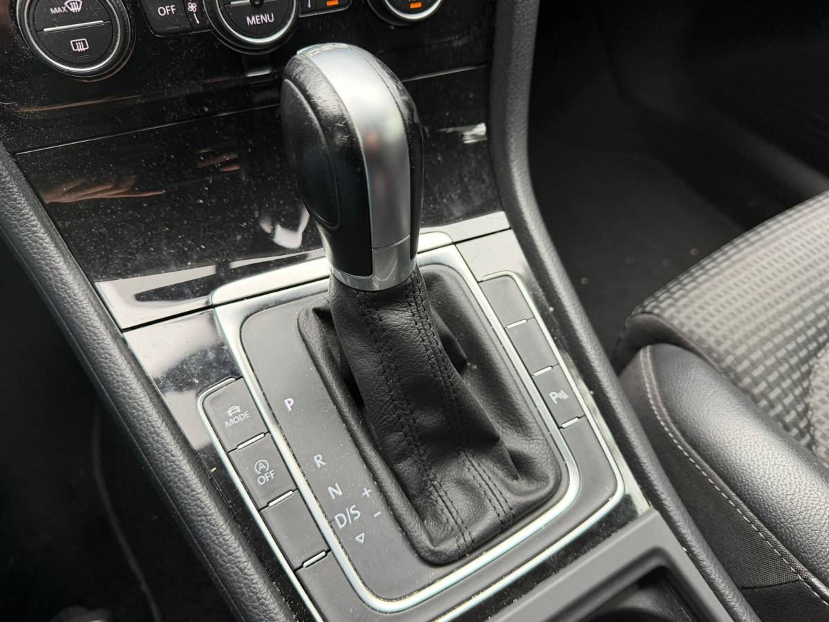 Volkswagen Golf Volkswagen Golf Variant 1.4 TSI Highline | Cruise control + Navi Nu € 5.500,- !!!
