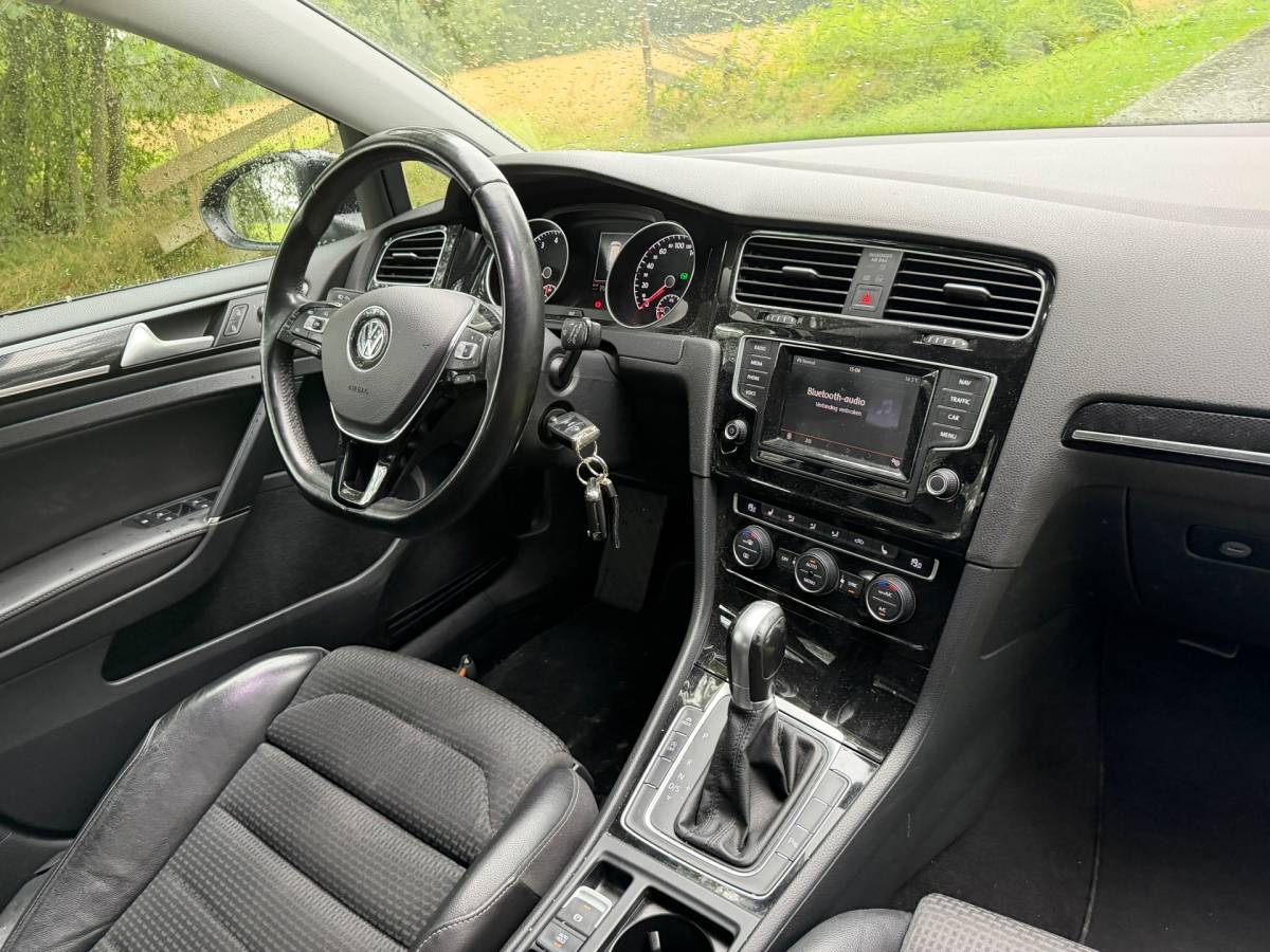 Volkswagen Golf Volkswagen Golf Variant 1.4 TSI Highline | Cruise control + Navi Nu € 5.500,- !!!