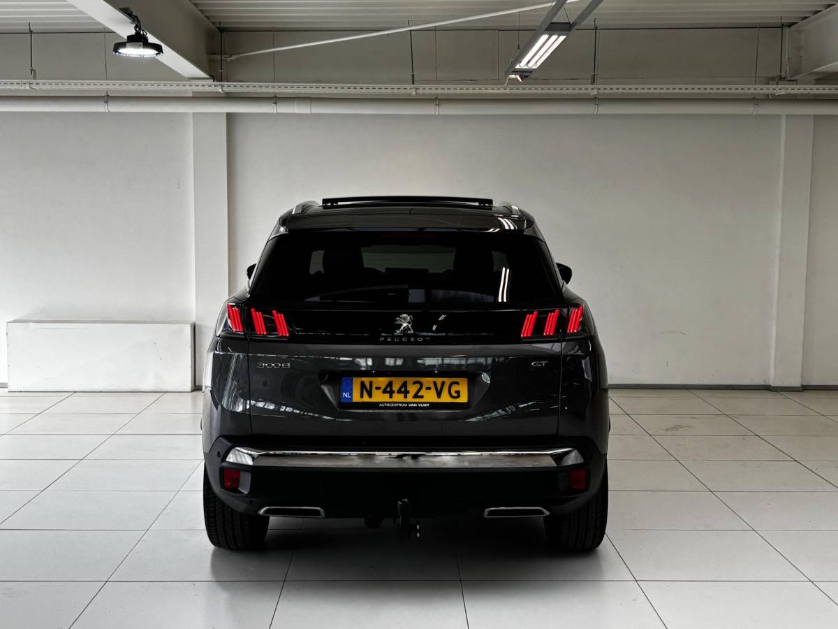 Peugeot 3008 Peugeot 3008 1.2 PureTech GT | Panoramadak | Navigatie | Trekhaak | Achteruitrijcamera |