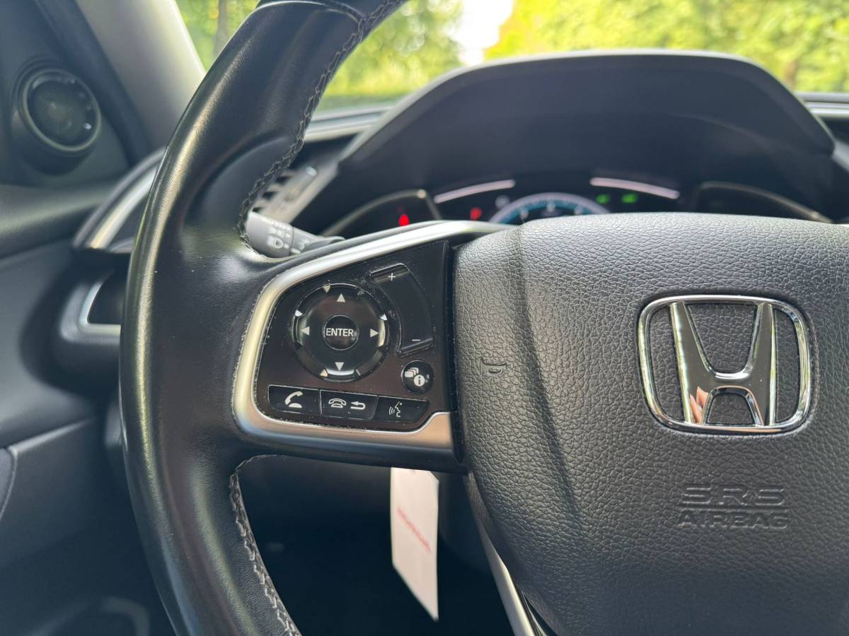 Honda Civic Honda Civic 1.5 i-VTEC Turbo Elegance|Stoelverw|Automaat|Navi|Camera