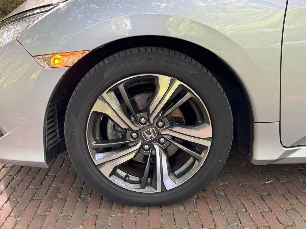 Honda Civic Honda Civic 1.5 i-VTEC Turbo Elegance|Stoelverw|Automaat|Navi|Camera
