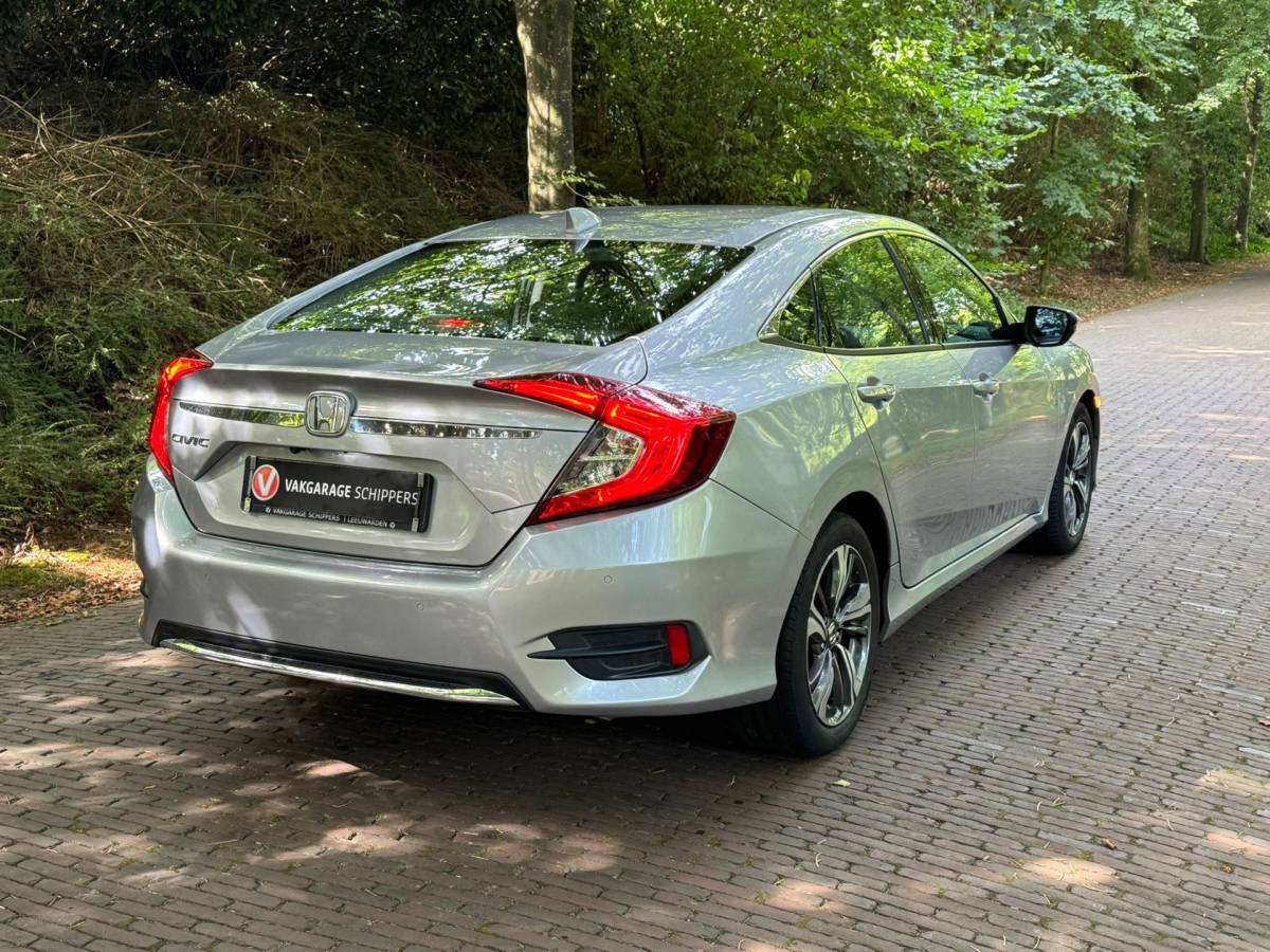 Honda Civic Honda Civic 1.5 i-VTEC Turbo Elegance|Stoelverw|Automaat|Navi|Camera