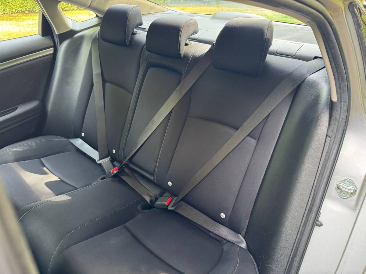 Honda Civic Honda Civic 1.5 i-VTEC Turbo Elegance|Stoelverw|Automaat|Navi|Camera
