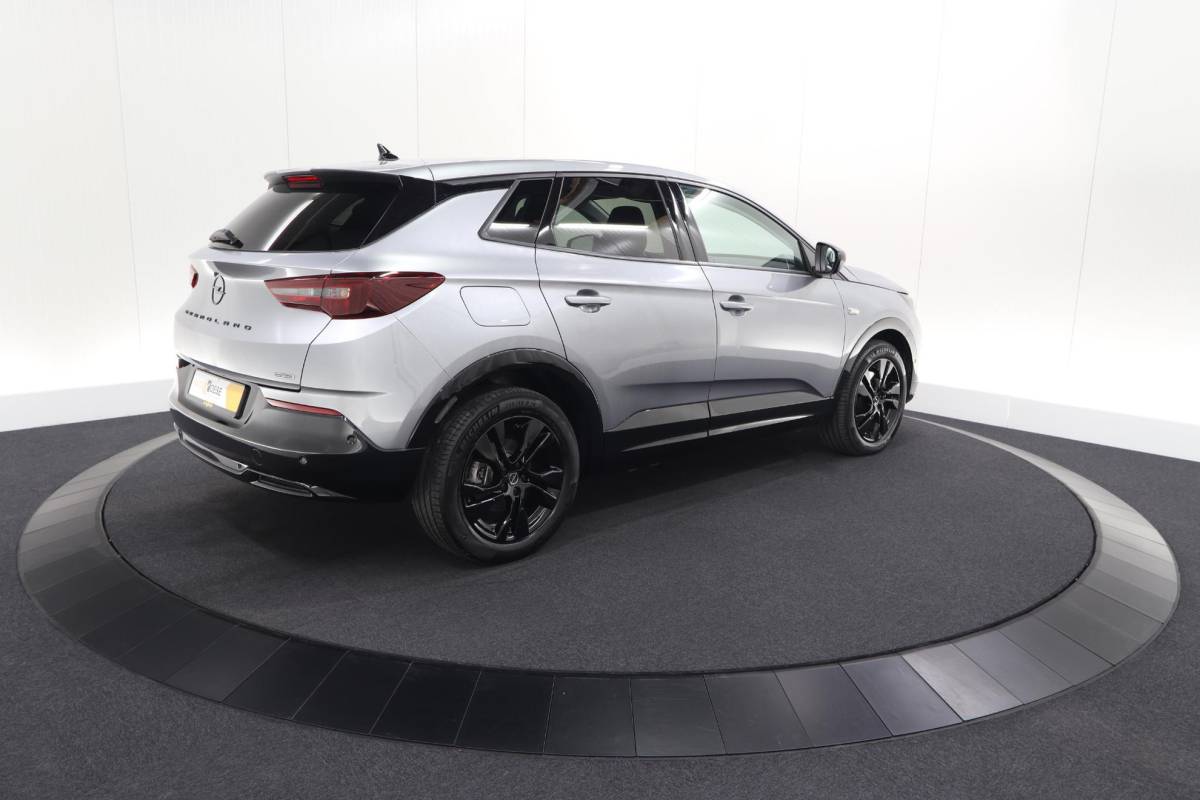 Opel Grandland Opel Grandland 1.6 Turbo 225 Plug-In Hybrid GS | Adaptieve Cruise Control | Camera | Dodehoekdetectie