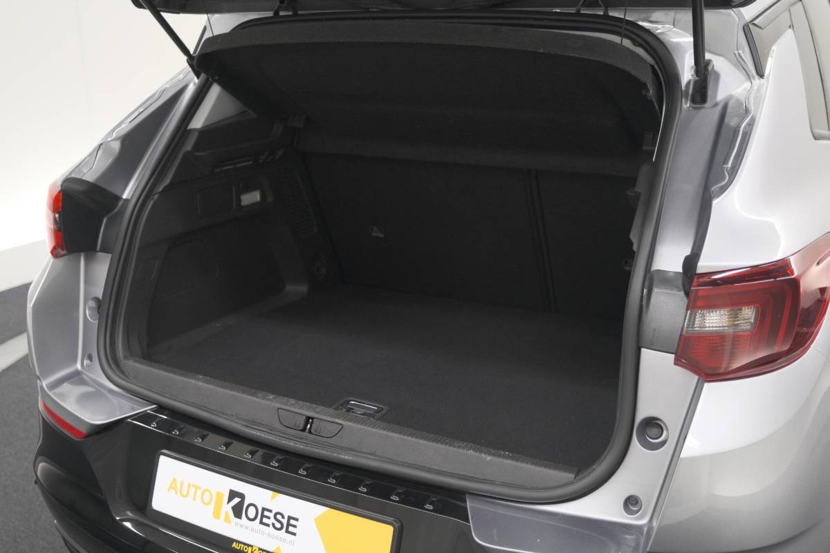 Opel Grandland Opel Grandland 1.6 Turbo 225 Plug-In Hybrid GS | Adaptieve Cruise Control | Camera | Dodehoekdetectie