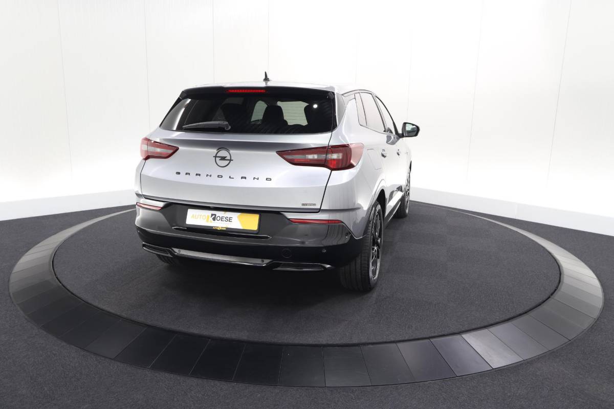 Opel Grandland Opel Grandland 1.6 Turbo 225 Plug-In Hybrid GS | Adaptieve Cruise Control | Camera | Dodehoekdetectie