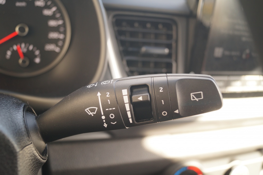 Kia Stonic Kia Stonic 1.0 T-GDi MHEV ComfortLine -AIRCO-CARPLAY-