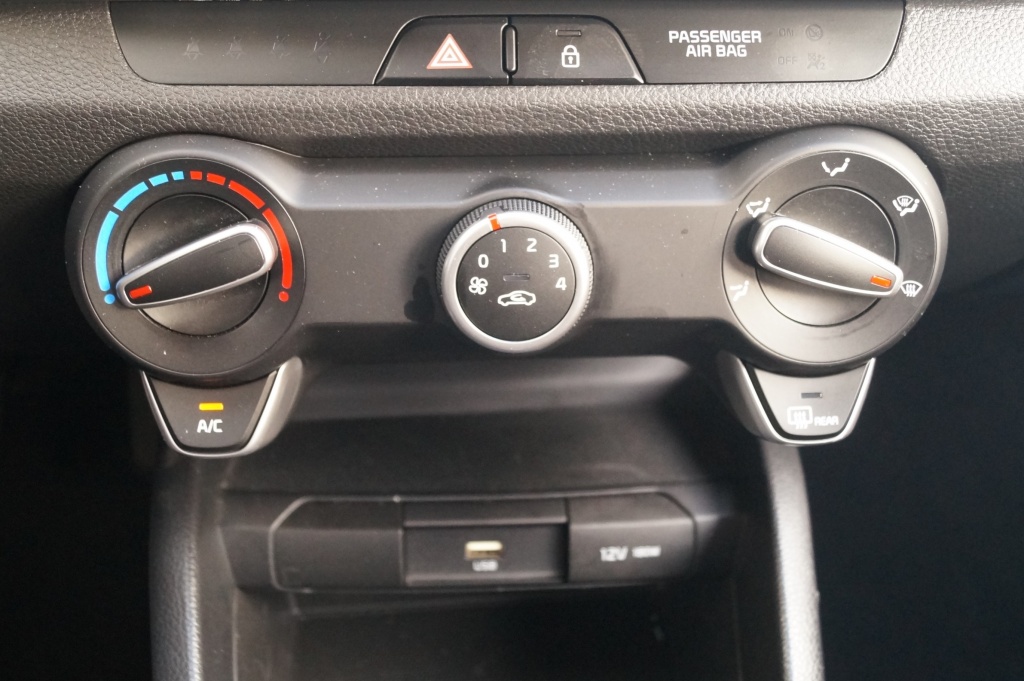 Kia Stonic Kia Stonic 1.0 T-GDi MHEV ComfortLine -AIRCO-CARPLAY-