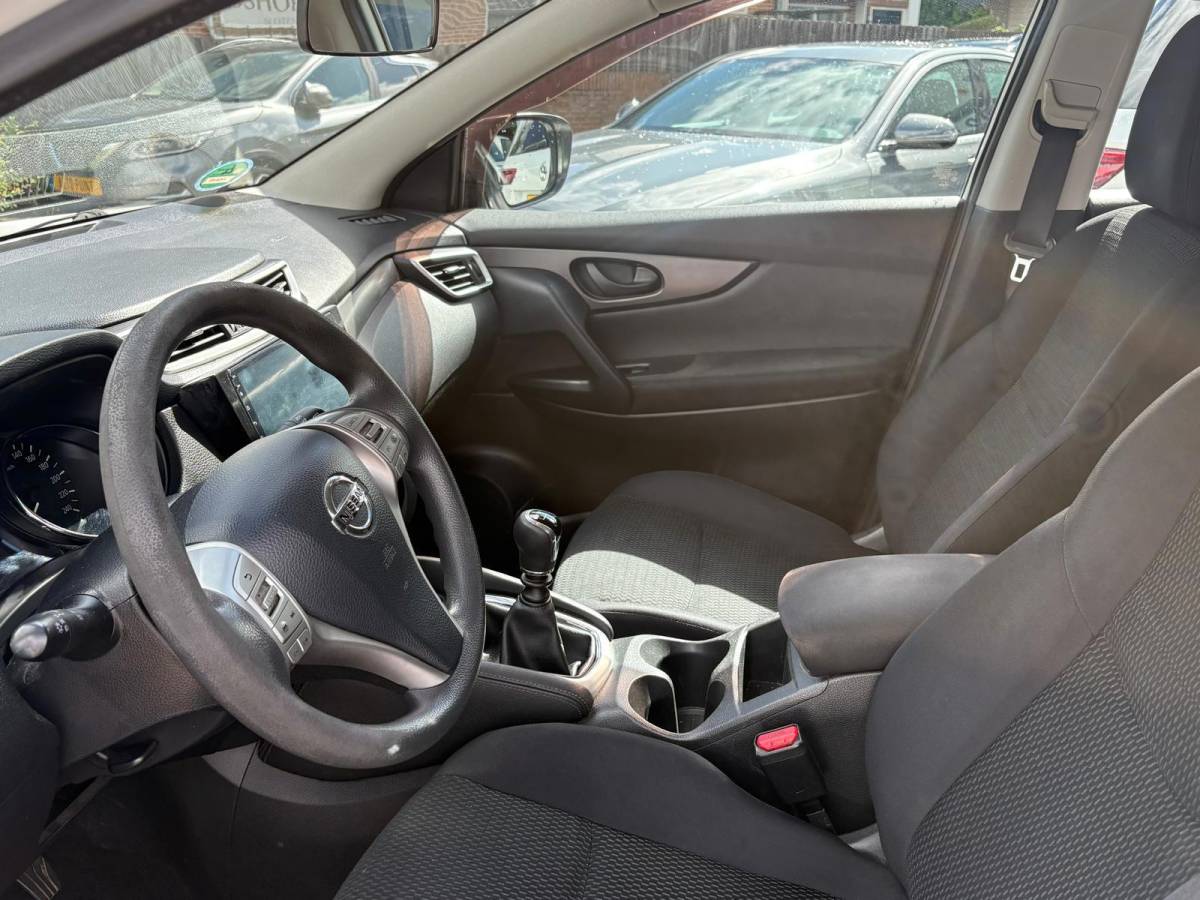 Nissan QASHQAI Nissan Qashqai 1.2 CARPLAY/NAVI/CRUISE/PDC/SPORTVELGEN/TREKHAAK