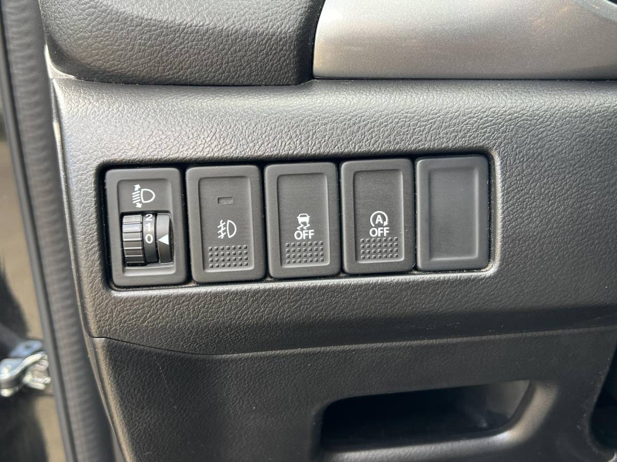 Suzuki Vitara Suzuki Vitara 1.6 Rhino Tekhaak / navigatie