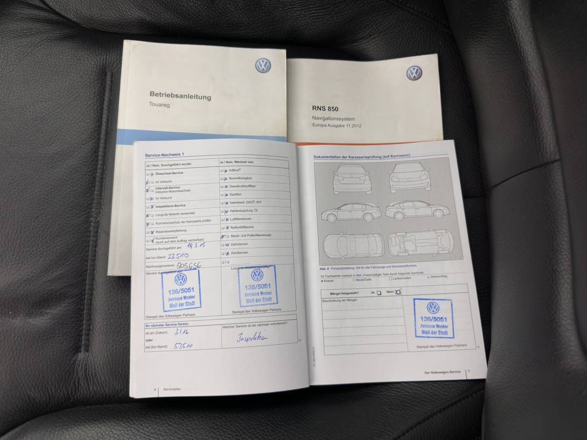 Volkswagen Touareg Volkswagen Touareg 3.0 TDI Highline Aut. *LEATHER | XENON | HEATED-COMFORTSEATS | NAVI-FULLMAP | PRIVACY-GLASS | SHIFT-PADDLES | ECC | PDC | CRUISE | TOWBAR | 20”ALU*