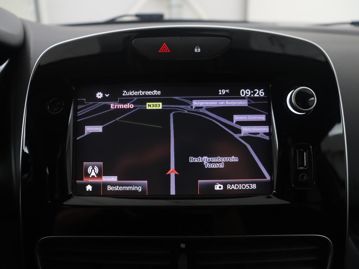 Renault Clio Renault Clio 0.9 TCe Limited | Cruise control | Park assist | Bluetooth |  Navigatie | DAB | Getint glas | Full LED | Lichtmetaal 16” |