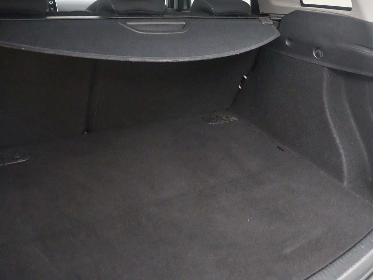 Renault Clio Renault Clio 0.9 TCe Limited | Cruise control | Park assist | Bluetooth |  Navigatie | DAB | Getint glas | Full LED | Lichtmetaal 16” |
